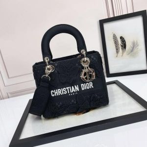 D-IO-R LADY MY ABC D-LITE EMBROIDERY LUXURIOUS QUALITY WITH OG MAGNETIC GIFT BOX & DUST BAG
