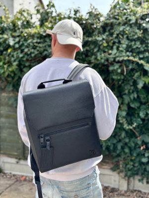 L-O-U-IS V-U-IT-TO-N L-V M21367 AEROGRAM FASTLINE BACKPACK