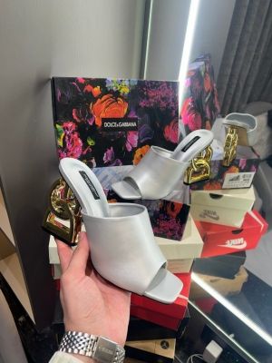 D-OL-CE & G-AB-BA-NA D&G HIGH HEEL GOLD SANDALS