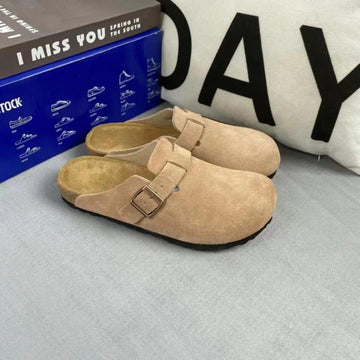 B-I-R-K-E-N-S-T-O-C-K BOSTON LEATHER CLOGS WITH OG BOX PREMIUM (CREAM)