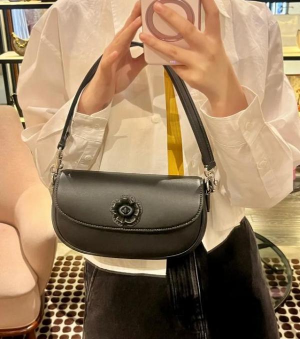 C-O-A-C-H EMMY TEA ROSE SADDLE PREMIUM CROSSBODY SHOULDER BAG WITH OG DOUBLE BOX & DUST BAG (BLACK FLOWER)