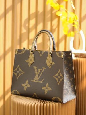 L-O-U-IS V-U-IT-TO-N L-V ON THE GO MONOGRAM AND MONOGRAM REVERSE LEATHE TOTE BAG