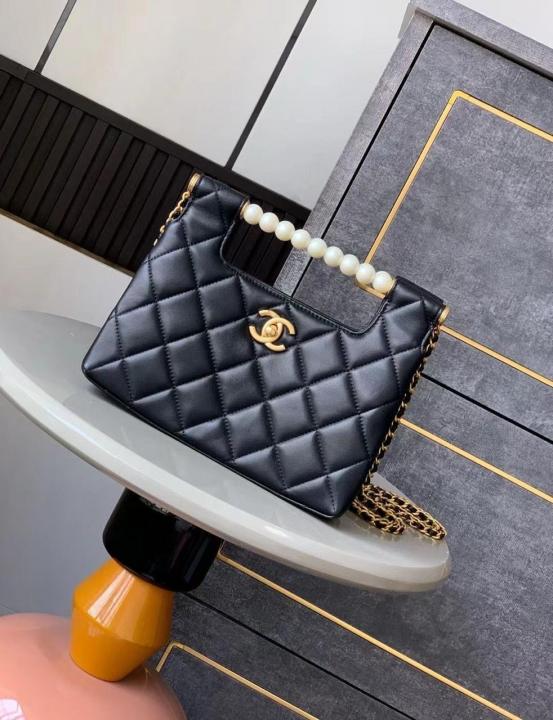 C-H-A-N-E-L PEARL CLASSIC FLAP SHOULDER BAG BLACK