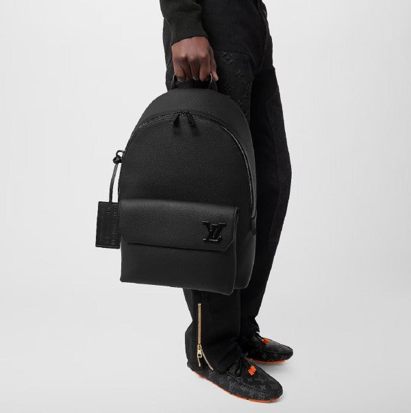 LVTN LV Aerogram Takeoff Backpack With Dust Bag