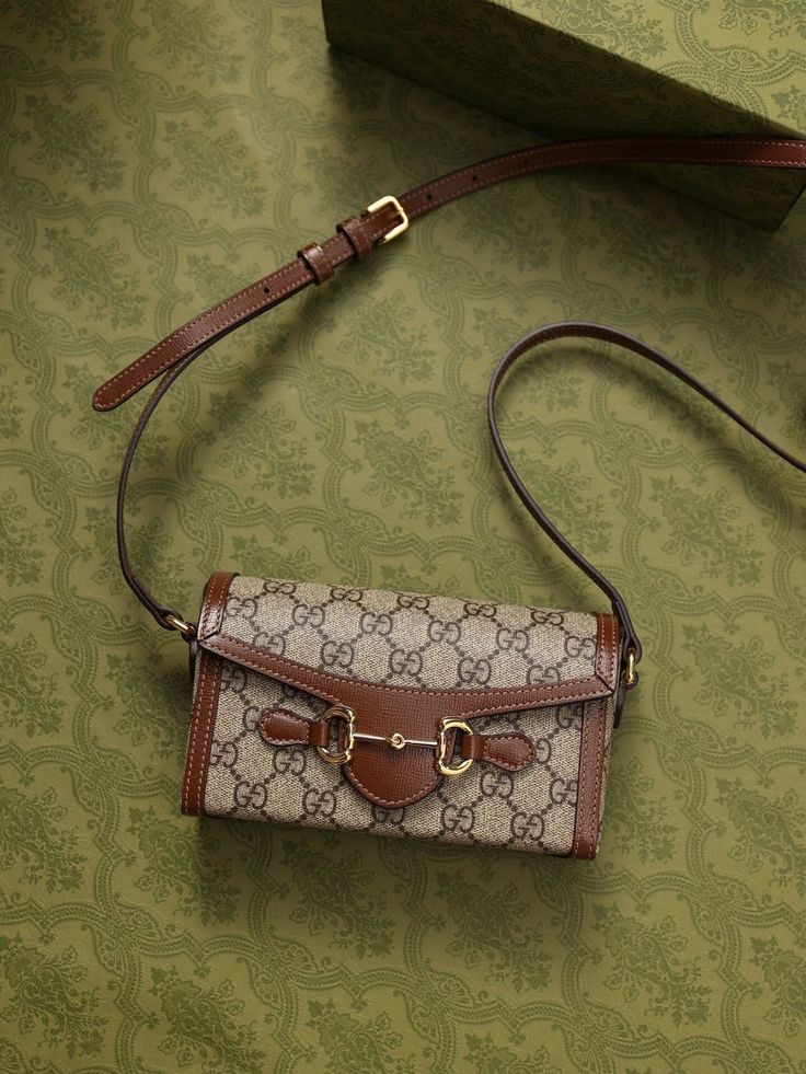 G_cc_i GG HORSEBIT OPHIDIA SLING BAGS