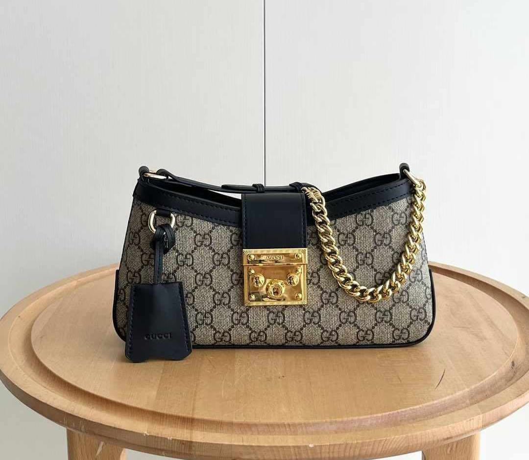 G_cc_i PADLOCK BAGS