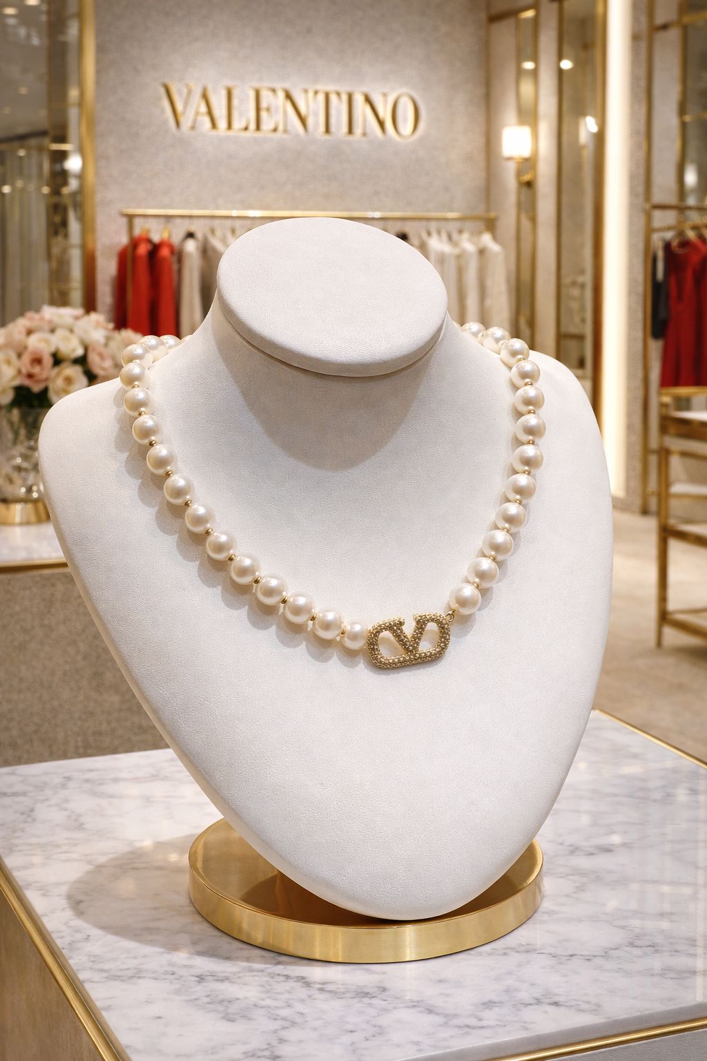 Val-entino Pearl N Diamond Choker cum Necklace
