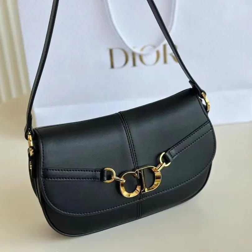 Chri-sti-an Di-or Besace Sling Bag