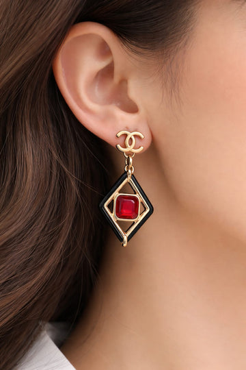 Elegant Cha-nel Heart Drop Earrings