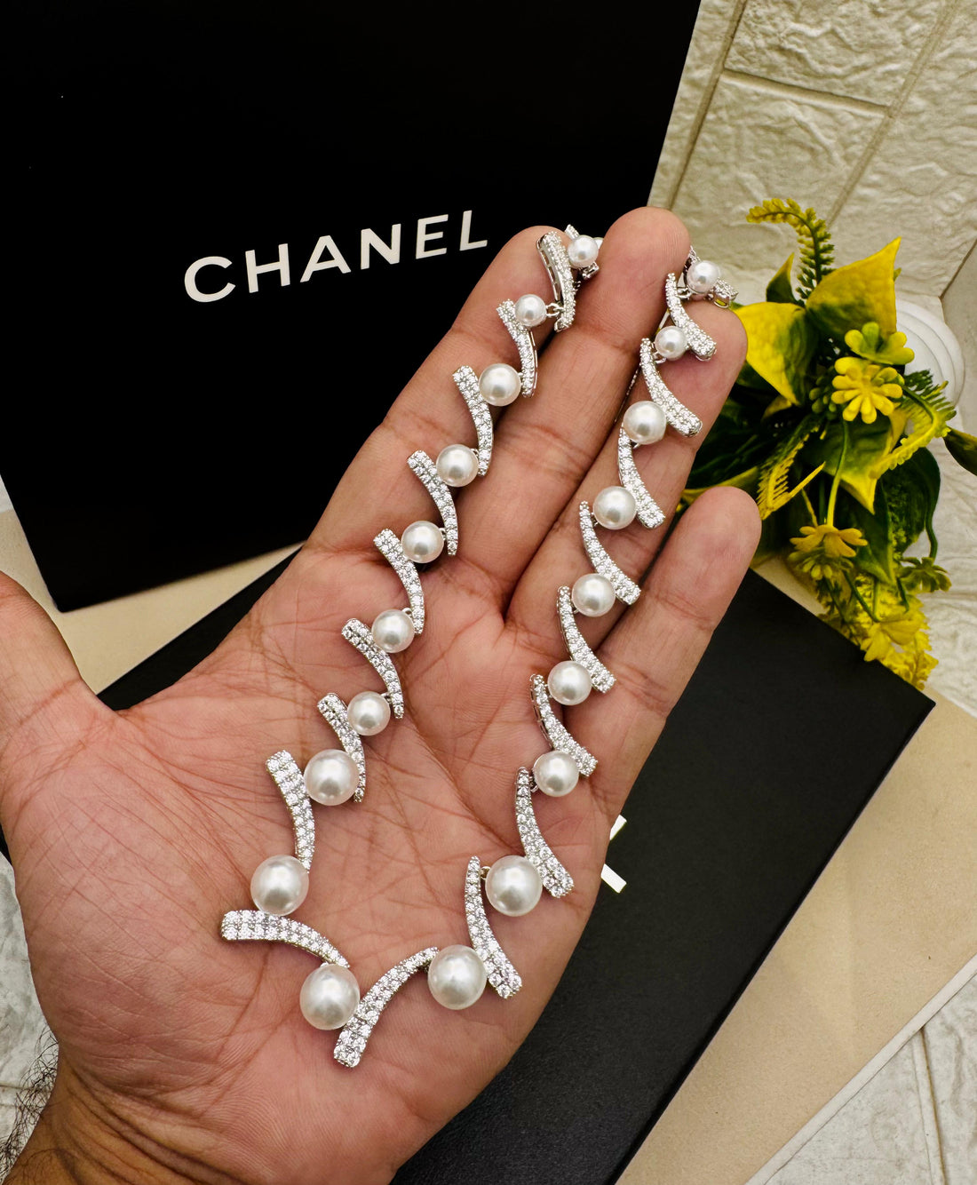 Cha-nel Pearl Diamond Necklace With Earrings