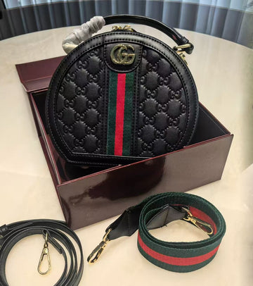 G-U-CC-I GG SUPREME TOP HANDLE BAG