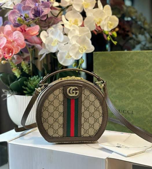 G-U-CC-I GG SUPREME TOP HANDLE BAG
