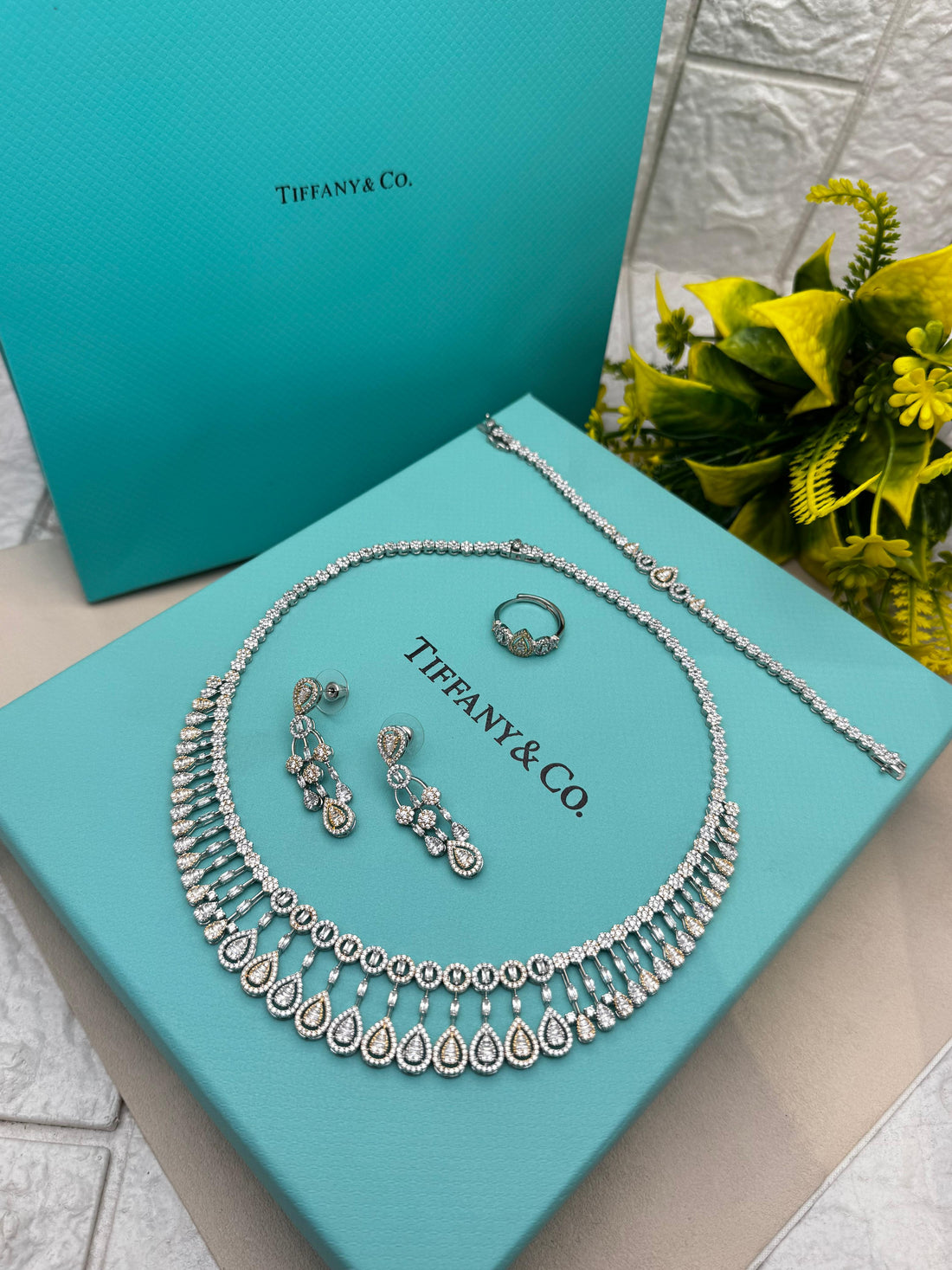 Ti-ff-any Diamond  Necklace With Earrings Ring and Bracelet