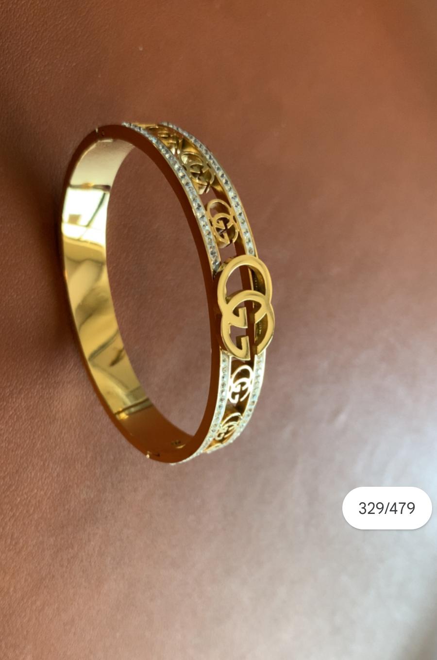 Gu-cc-i Elevate your luxury style with this stunning inspired gold bracelet