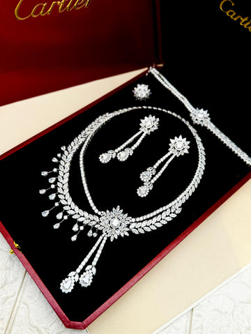 Car-ti-er High Quality Love Diamond Necklace With Earring , Bracelet And Ring