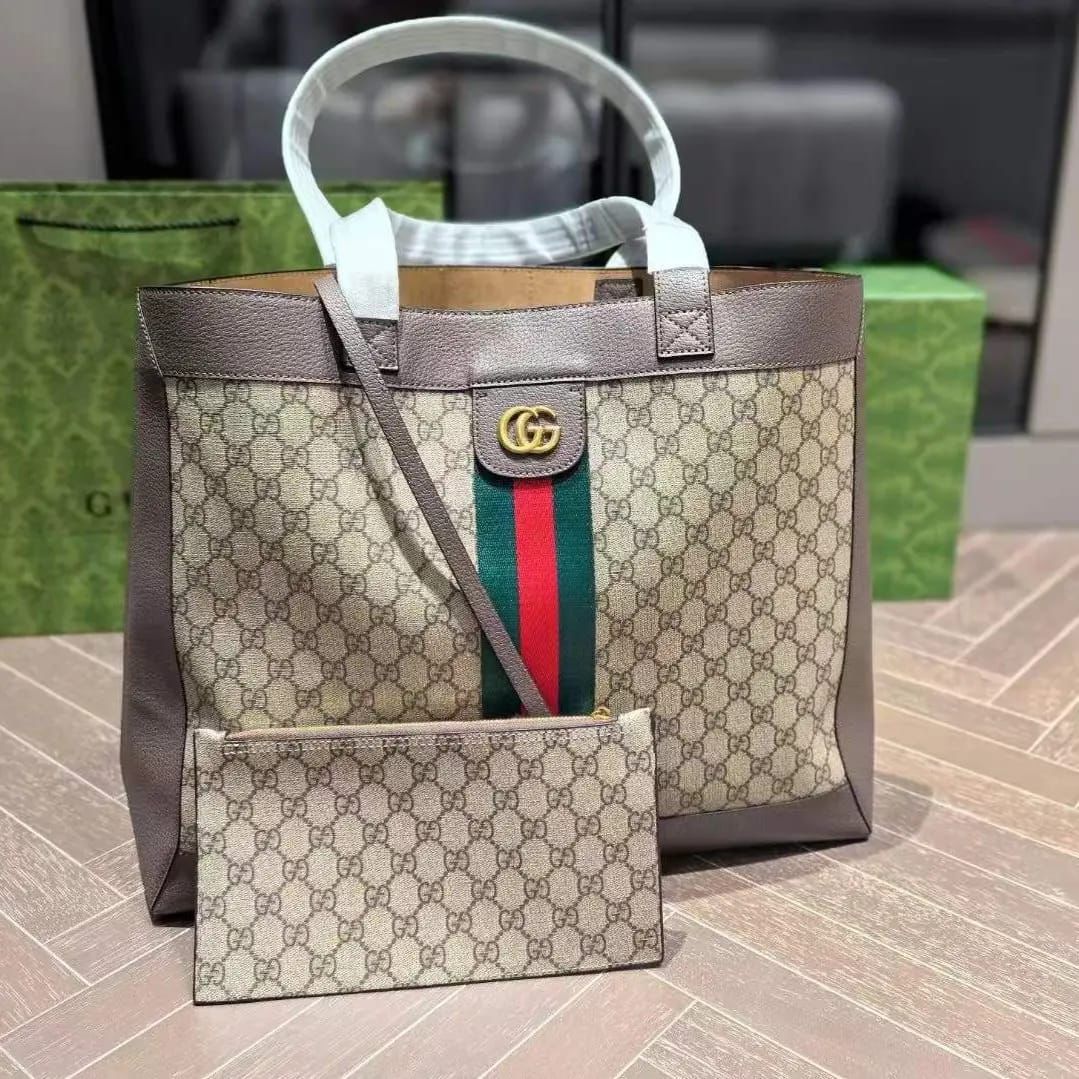 G-U-CC-I GG SUPREME TOTE BAG