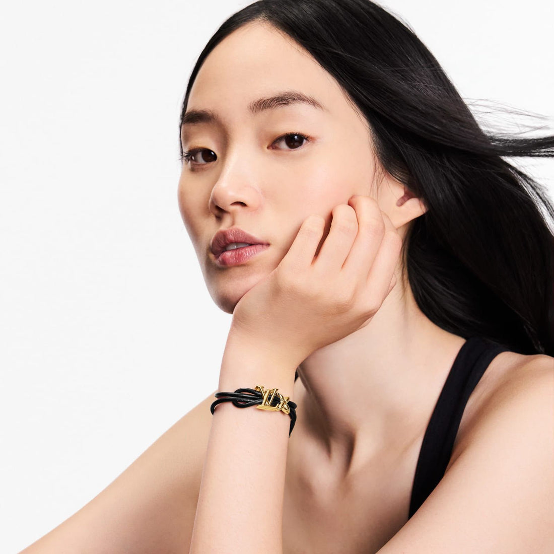 LOU-IS VU-IT-TON BLOOM BRACELET