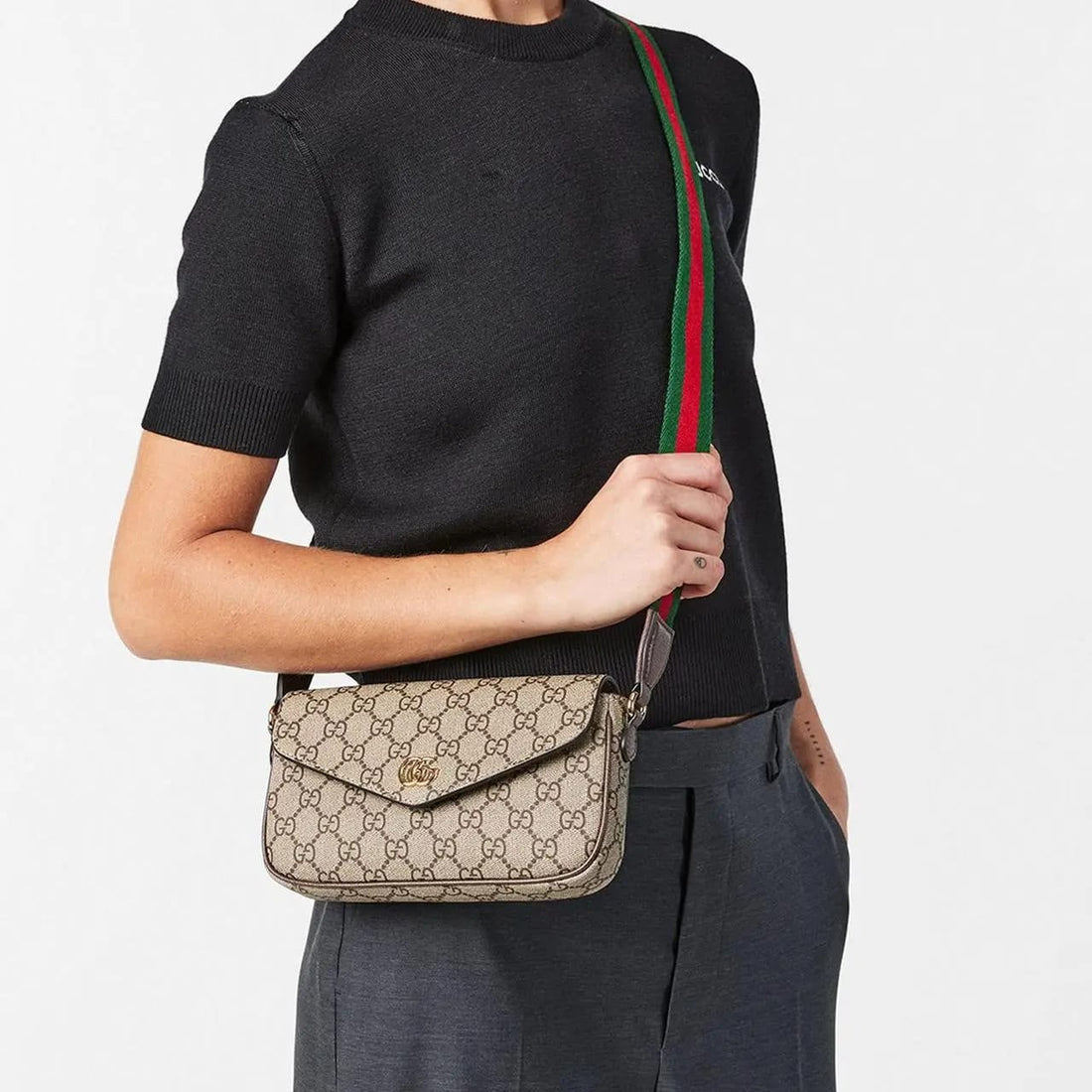 G-U-CC-I OPHIDIA POCHETTE SLING BAG