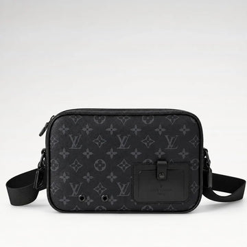 LOU-IS VU-IT-TON MESSENGER BAG
