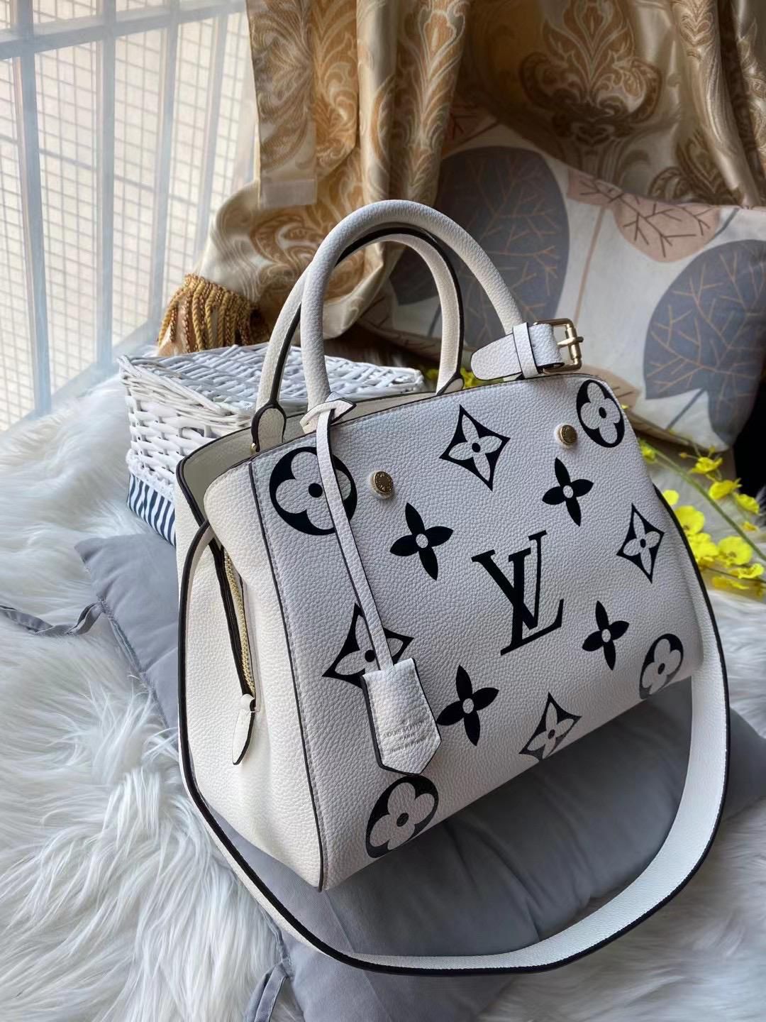 LVTN Montaigne Leather Bag